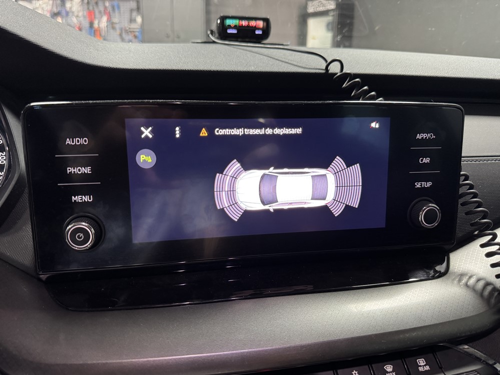 Montare 7 - Skoda Octavia IV 2021 Instalare Montare Camera Spate Video Marsarier Highline Originala Bucuresti