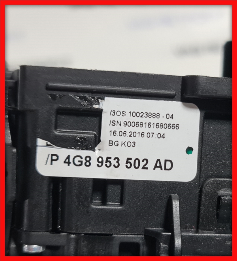 Poza 3 - Ansamblu manete cu pilot automat / tempomat Audi A4 B8 Audi Q5 8R