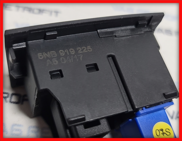 Poza 4 - Buton avarie VW Tiguan 2 II AD1 5NB919225 5NB 919 225
