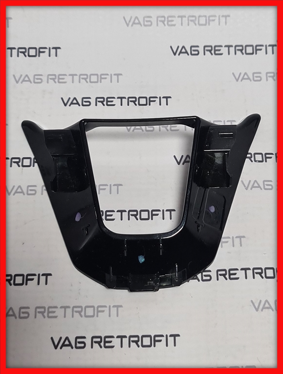 Poza 3 - Emblema Volan VW Golf 8 VII Passat B8.5 Multivan T Roc T Cross Originala
