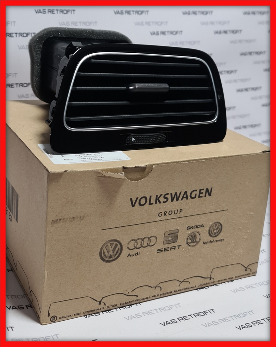Poza 2 - Grila Ventilatie Partea Dreapta Negru Lucios Piano Black VW Golf 7 VII