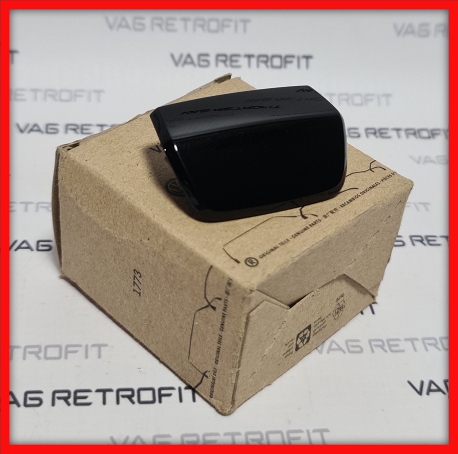 Poza 3 - Emblema Volan Sport 3 Spite Model Nou Skoda Octavia 4 Karoq Kodiaq