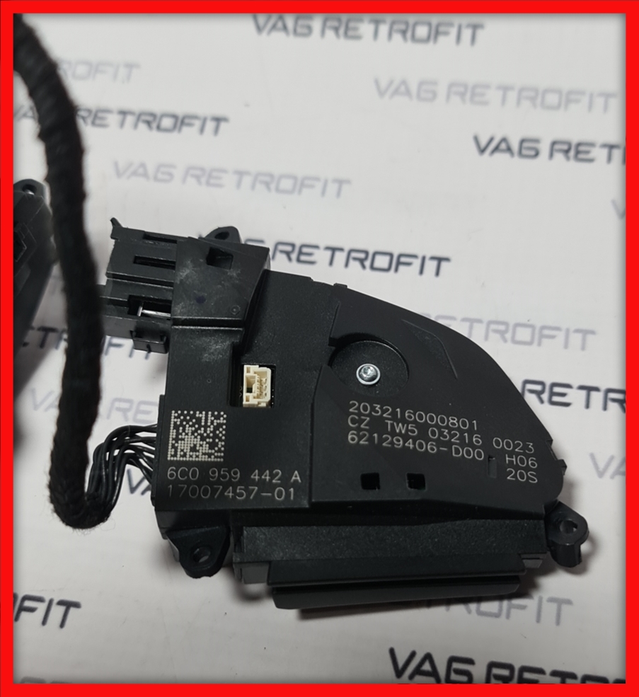 Poza 3 - 6C0959442A/ 6C0 959 442 A Set Comenzi Volan Cu Padele VW Polo Jetta Sharan