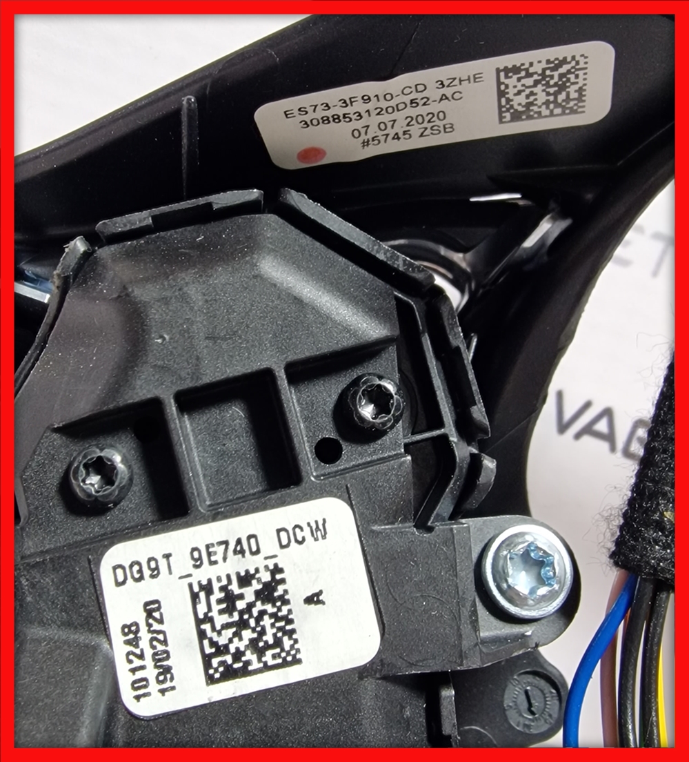 Poza 3 - Trim Comenzi Volan Originale MONDEO MK5 EDGE 15 S-MAX15 308853120D52AC