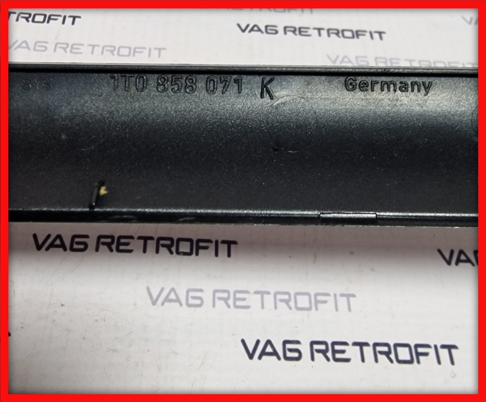 Poza 4 - Rama Adaptoare Navigatie Originala VW Touran 1T0858071K 1T0 858 071 K 