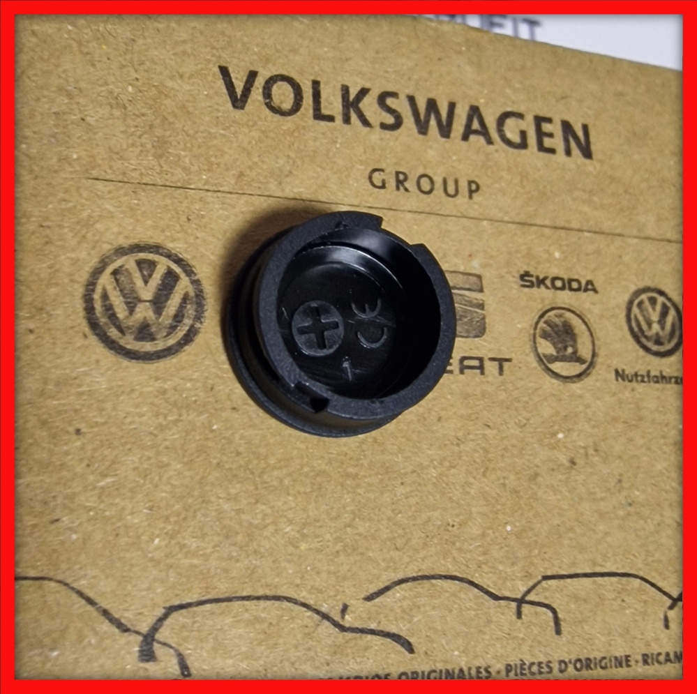 Poza 4 - Capac Baterie Telecomanda Webasto T90 T91 T91 R VW SEAT 