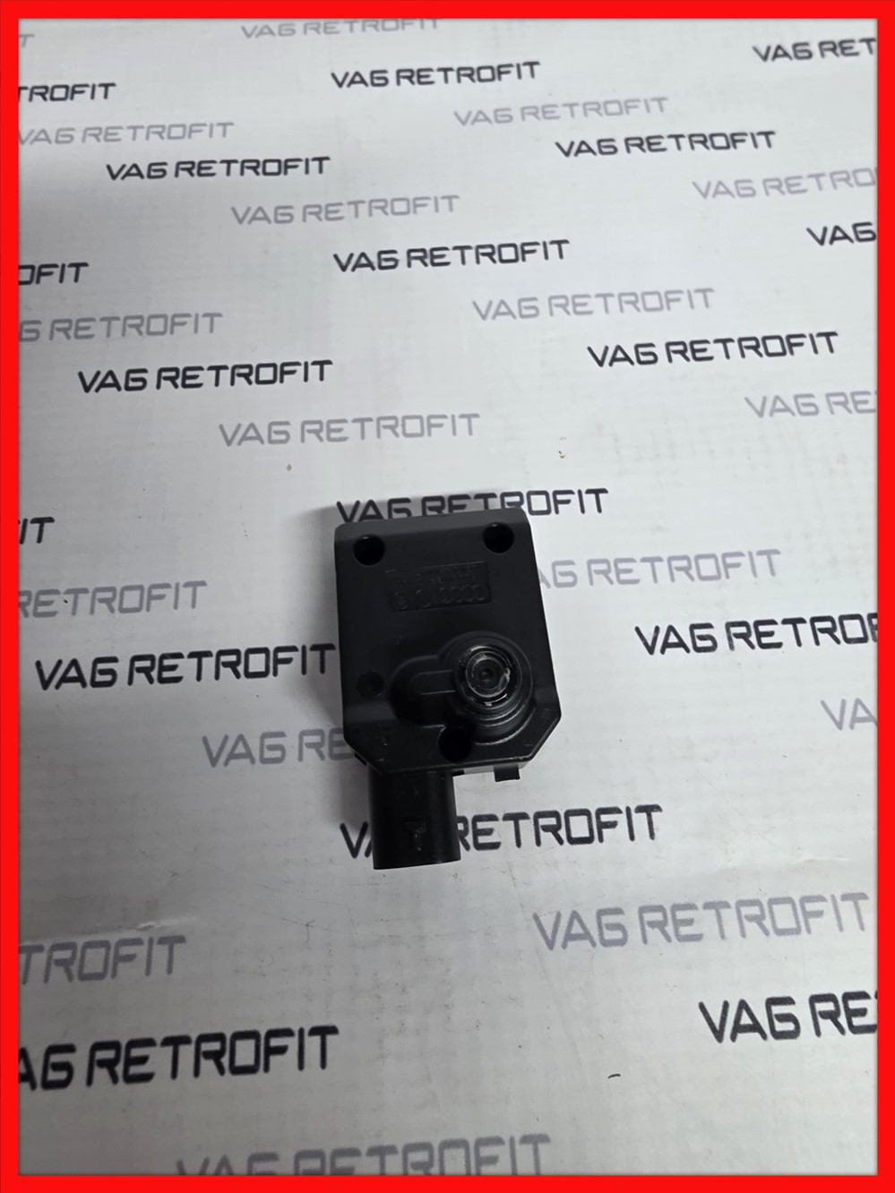 Poza 3 - 8MA945301A Lampa Iluminare Atentionare Deschidere Portbagaj Electric Haion AUDI A5 B10 Q5 Q6 