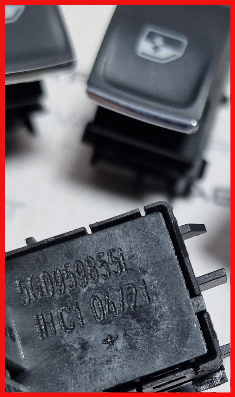 Poza 2 - 5G0959855L 5G0 959 855 L Buton / Butoane Geamuri Electrice Portiere Usi VW Skoda Seat