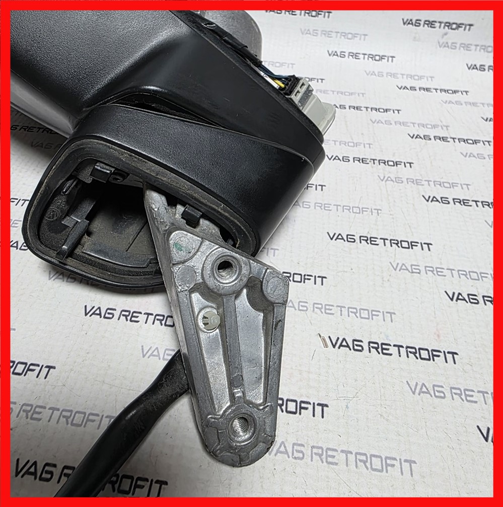 Poza 3 - 5TB857501B 5TB 857 501 B Brat Oglinda Stanga VW Touran Incalzita Rabatabila Electrica