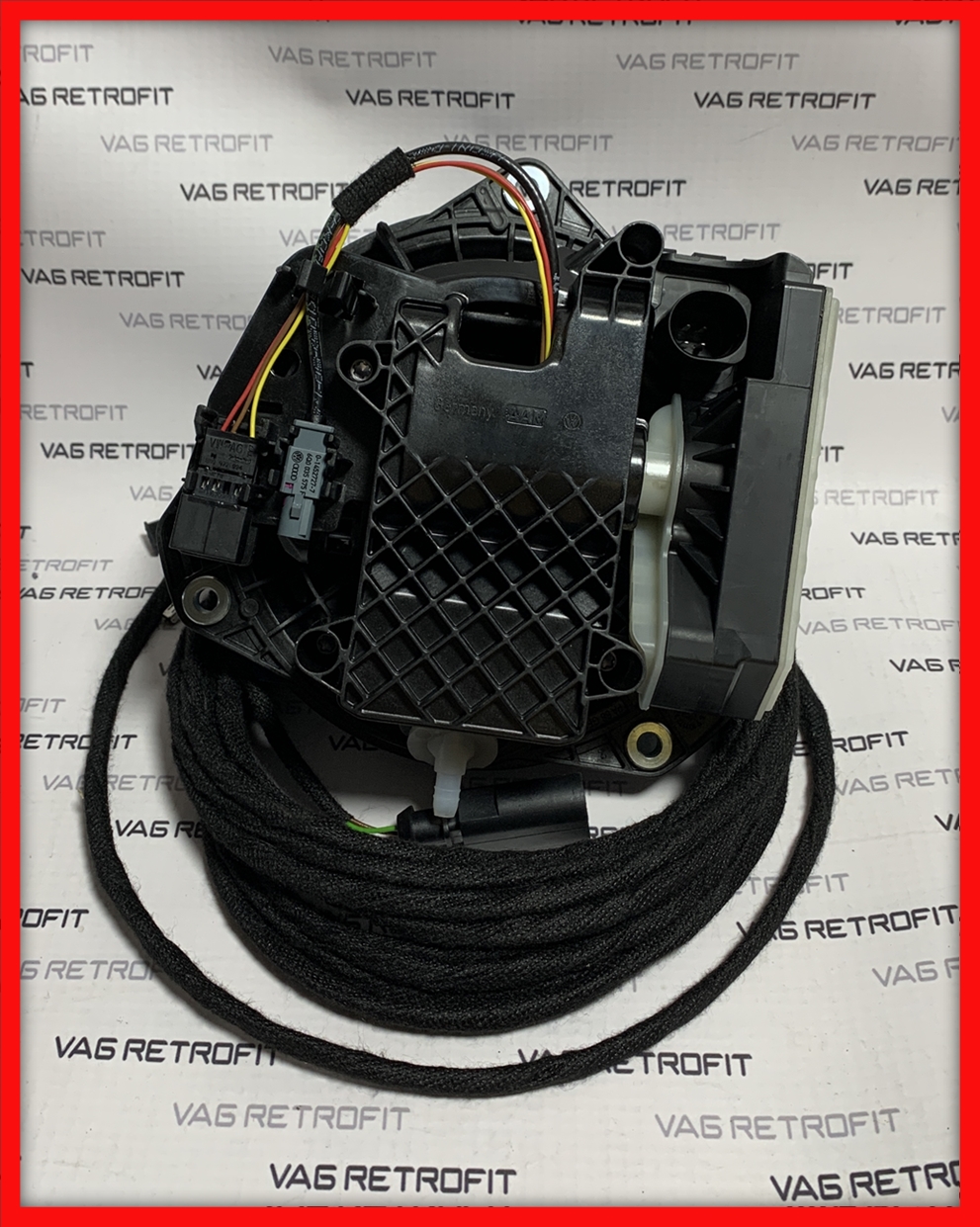 Poza 3 - Camera Spate Marsarier Emblema VW T Roc Cablaj Inclus Originala Poza 3 - Camera Spate Marsarier Emblema VW T Roc Cablaj Inclus Originala