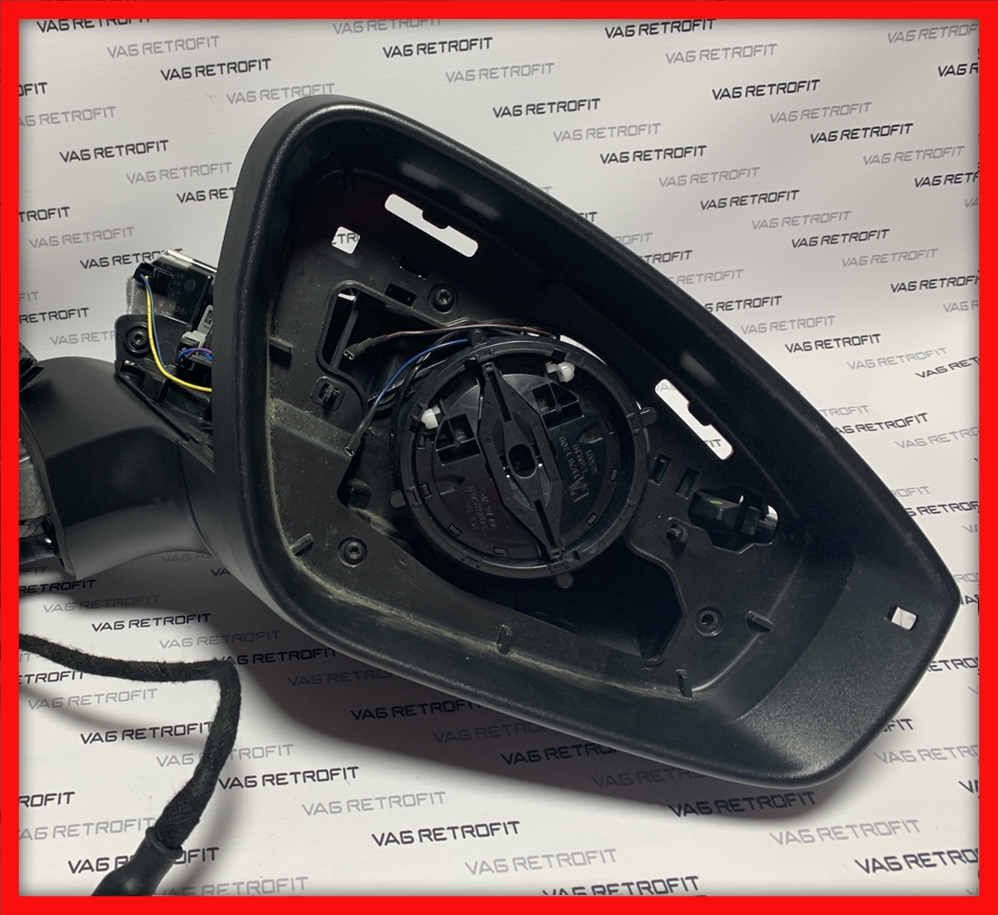 Poza 5 - Oglinzi pliabile electric Rabatabile VW ID 4 Electrice Incalzite Poza 5 - Oglinzi pliabile electric Rabatabile VW ID 4 Electrice Incalzite