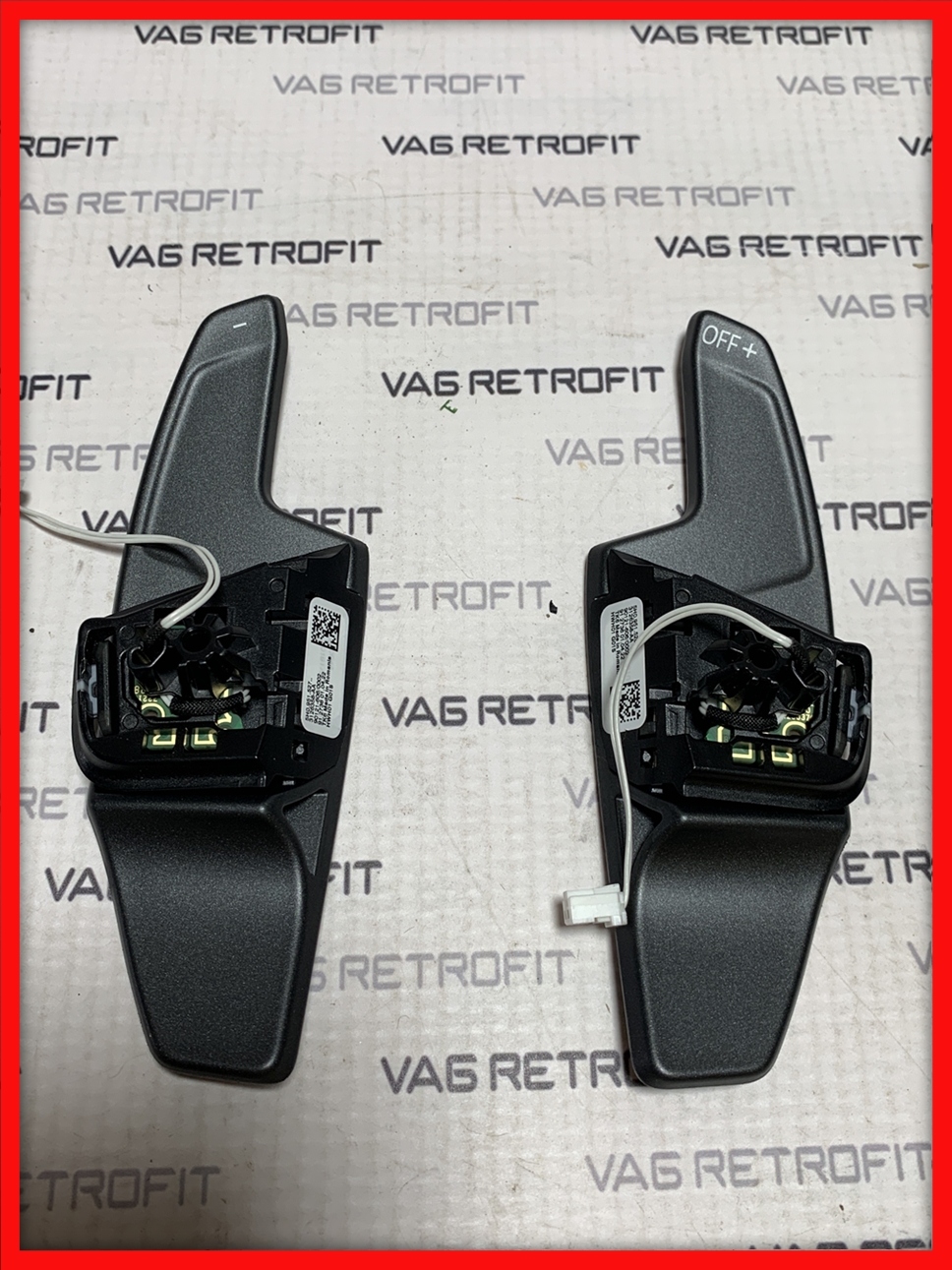 Poza 2 - Padele Volan DSG Volan VW Golf 8 R Passat Arteon 5H0951527 5H0951528 Poza 2 - Padele Volan DSG Volan VW Golf 8 R Passat Arteon 5H0951527 5H0951528