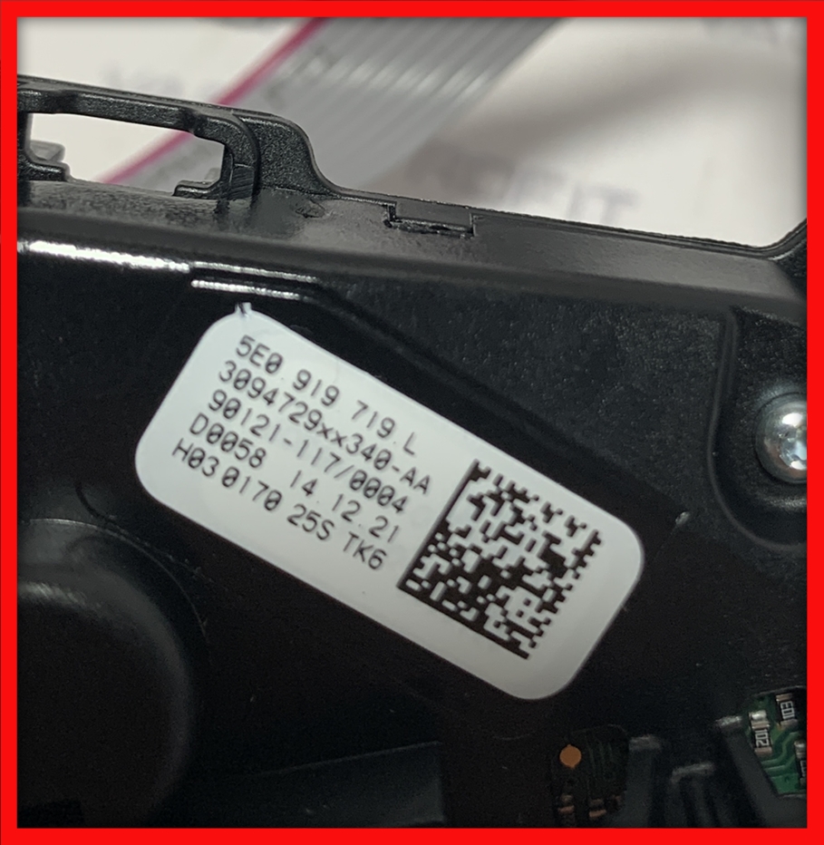 Poza 4 - Comenzi Volan Skoda Octavia 3 Fabia Superb Rapid 5E0919719L / 5E0 919 719 L