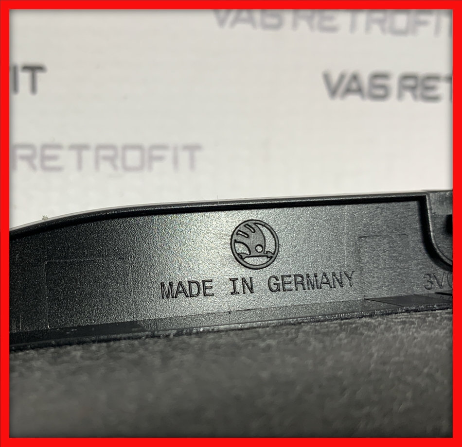 Poza 6 - Ornament Rama Ceasuri Digitale Piele Skoda Superb 3 III