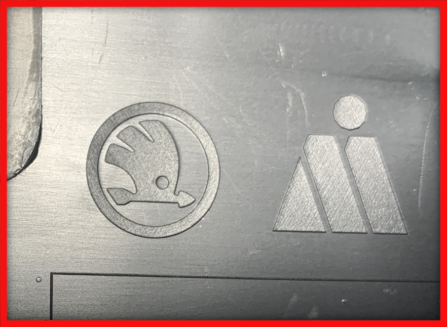 Poza 6 - Ornament Capac Coloana Volan Pentru Modelele Cu ACC Skoda Octavia 3 