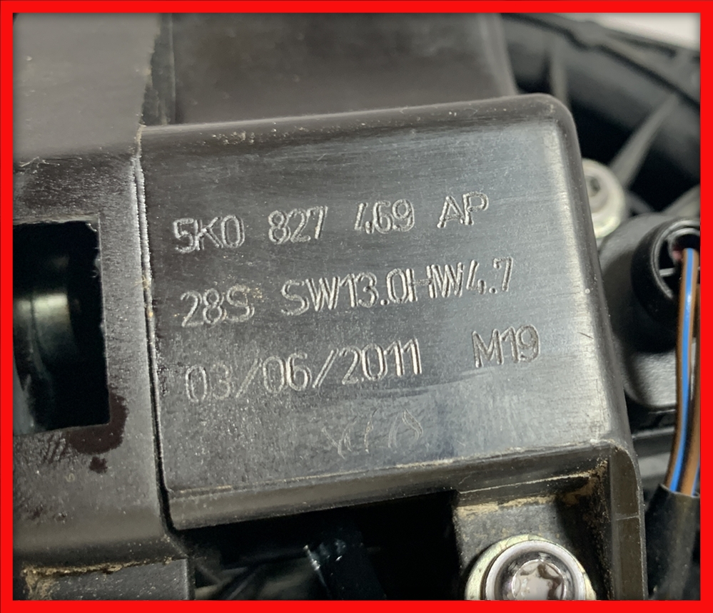 Poza 3 - Camera Marsarier In Emblema VW Passat CC Golf 5K0827469AP 5K0 827 469 AP