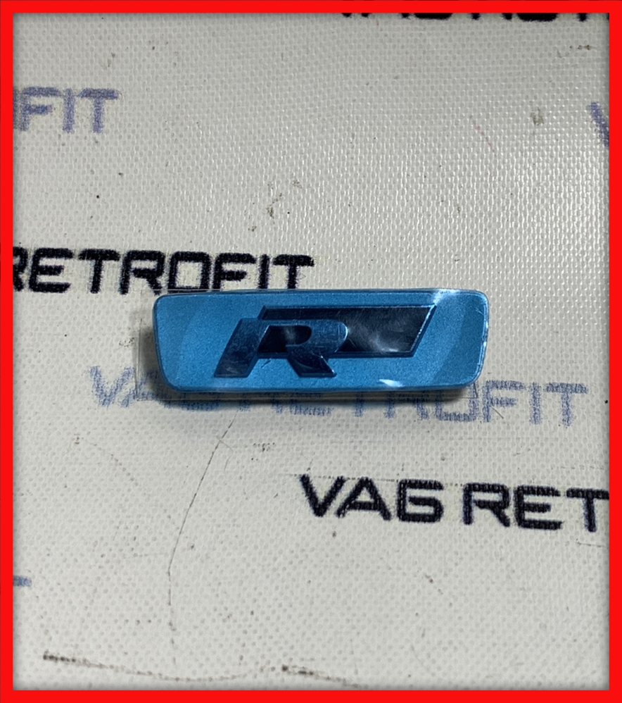 Poza 3 - Emblema Volan Logo R Line VW Golf 7 VII Passat B8 Polo Tiguan