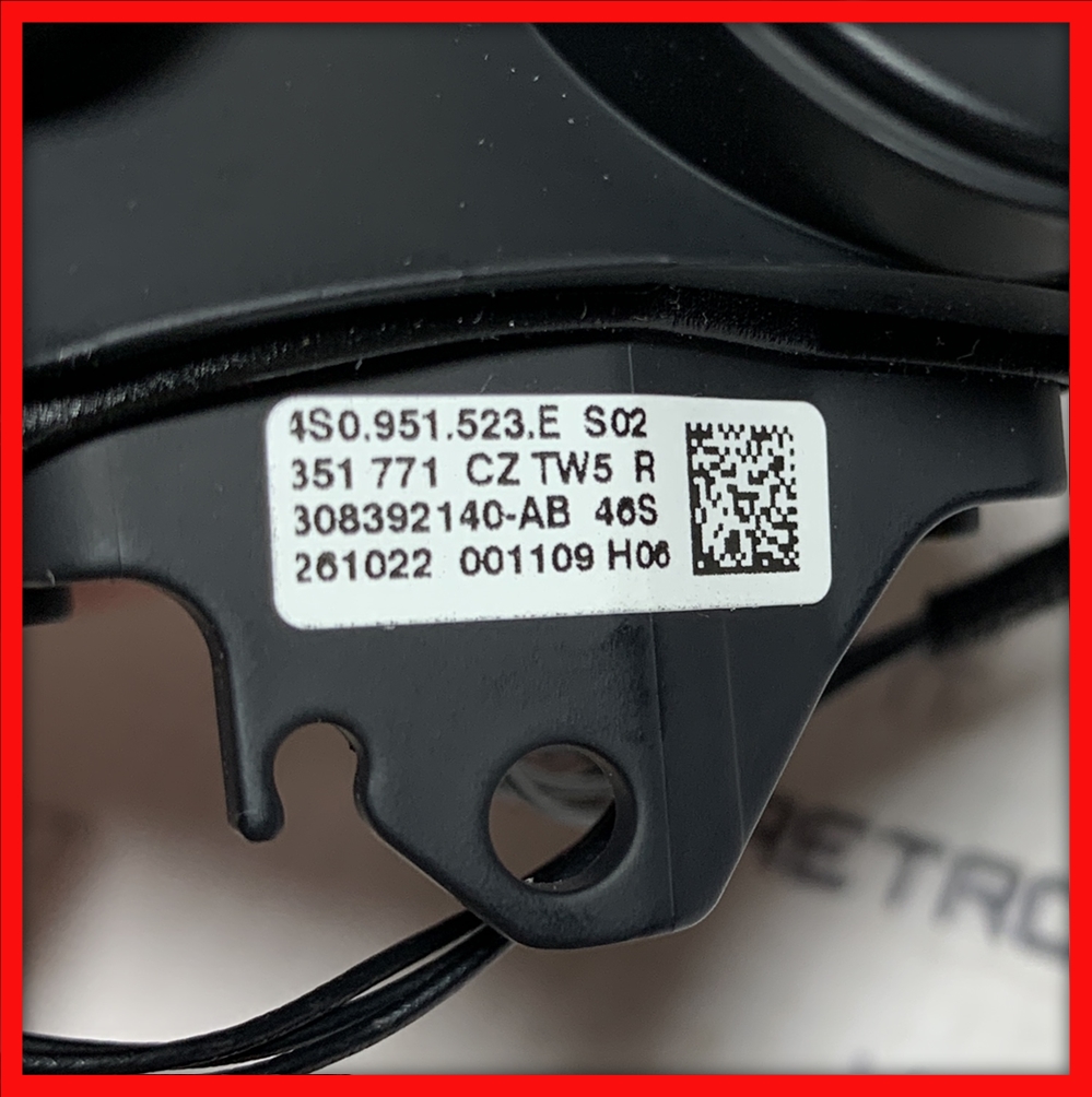 Poza 5 - Butoane Volan Audi Drive Select Start Engine Stop 4S0951523E 4S0 951 523 E 