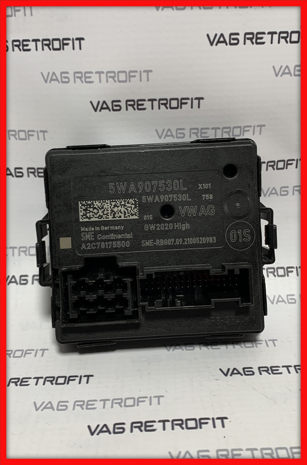 Poza 2 - Modul Can Gateway VW Golf 8 VIII Skoda Octavia 4 IV 5WA907530L 5WA 907 530 L Poza 2 - Modul Can Gateway VW Golf 8 VIII Skoda Octavia 4 IV 5WA907530L 5WA 907 530 L
