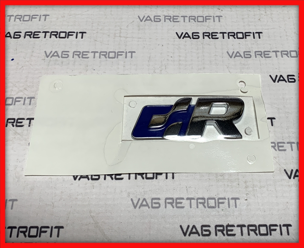 Poza 3 - Inscriptie / Emblema R-LINE Aripa Fata Crom / Albastru Poza 3 - Inscriptie / Emblema R-LINE Aripa Fata Crom / Albastru