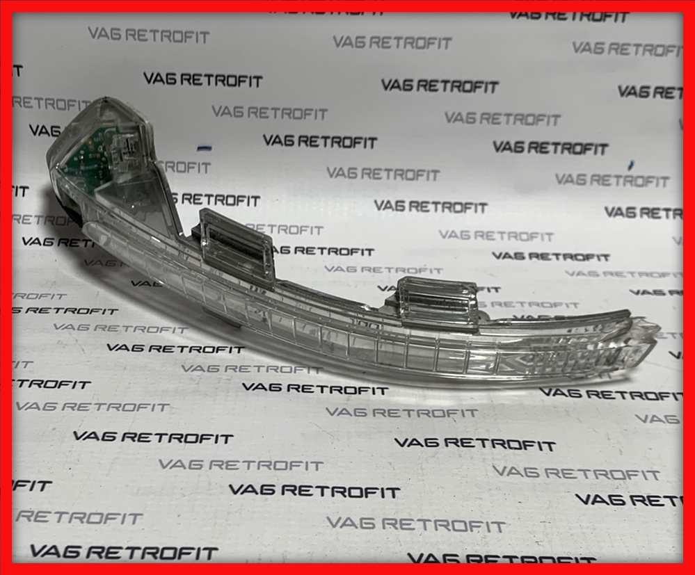 Poza 2 - Lampa Semnal Oglinda Stanga Originala VW Passat B8 3G0949101 3G0 949 101 Poza 2 - Lampa Semnal Oglinda Stanga Originala VW Passat B8 3G0949101 3G0 949 101
