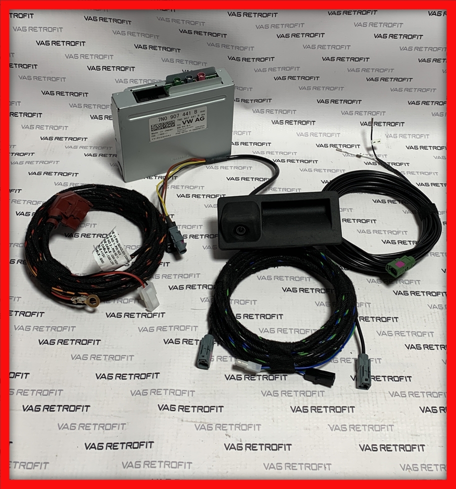 Poza 3 - Camera Spate Marsarier Maner Highline VW Golf 6 Variant VW Tiguan 1 Passat B6 Poza 3 - Camera Spate Marsarier Maner Highline VW Golf 6 Variant VW Tiguan 1 Passat B6