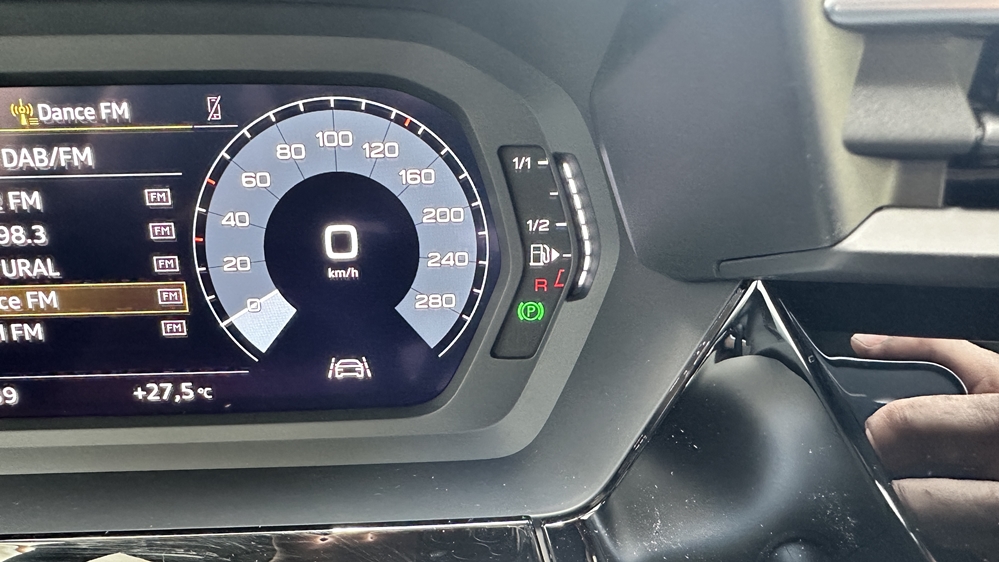 Montare 6 - Activare Auto Hold Audi A3 8Y 2023 AutoHold Hill Hold Assist A3 8Y