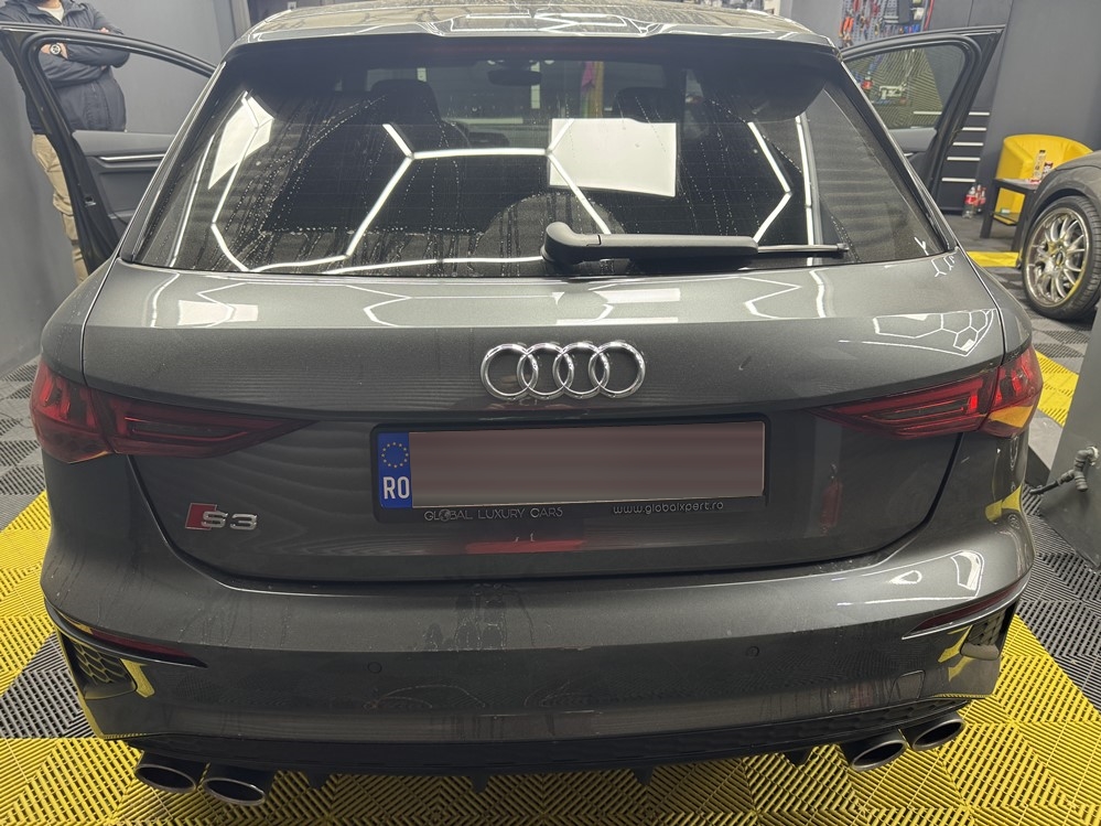 Montare 3 - Audi A3 S3 8Y 2021 Instalare Montaj Camera Spate Video Marsarier Highline Originala