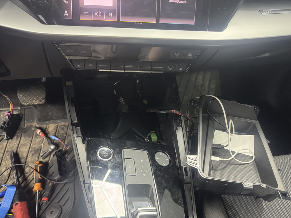 Montare 7 - Audi A3 Y8 2023 Montare Activare Senzori Parcare Fata Spate Originali
