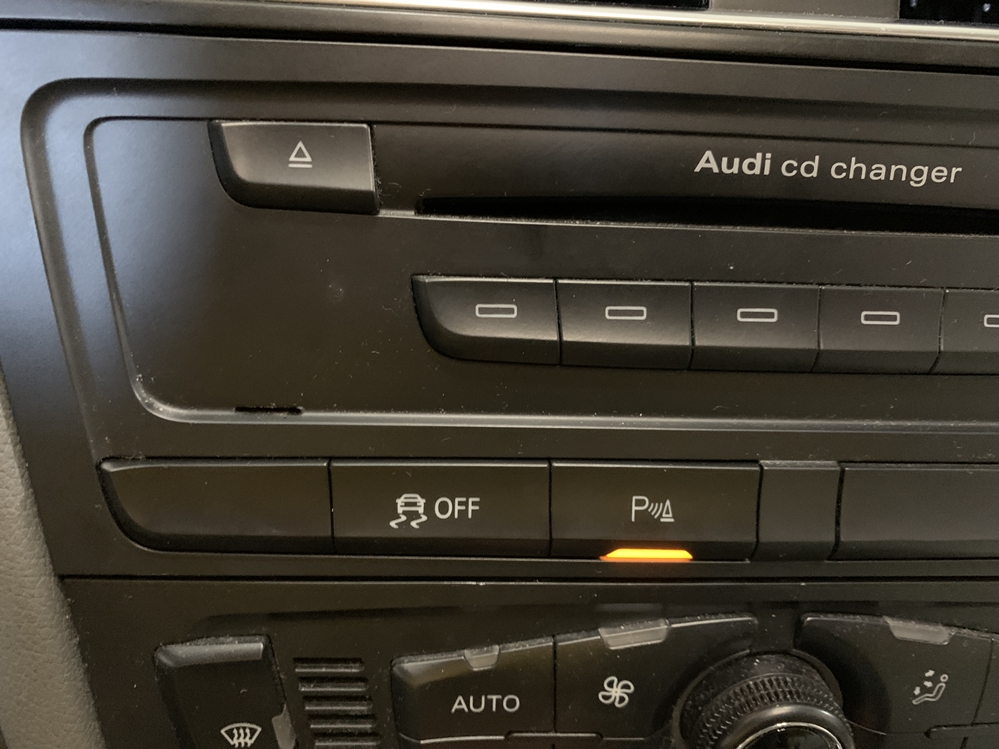 Activare 10 - Audi A4 B8 2008 Montaj Si Activare Senzori Parcare Fata + Spate Cu afisare pe display-ul unitatii MMI Montare 10 - Audi A4 B8 2008 Montaj Si Activare Senzori Parcare Fata + Spate Cu afisare pe display-ul unitatii MMI