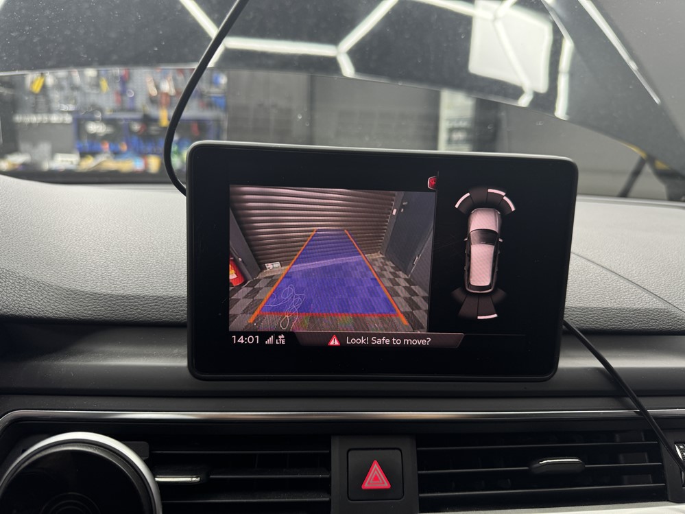 Montare 9 - Audi A4 B9 2016 Montare Camera Spate Marsarier Originala Port USB Activare Apple Carplay Android Auto