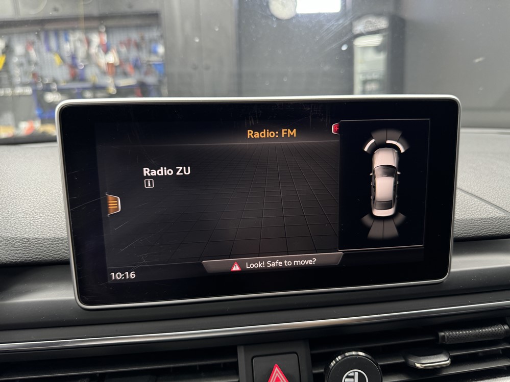 Montare 3 - Audi A4 B9 2017 Instalare Montare Retrofit Camera Video Spate Marsarier Highline Originala