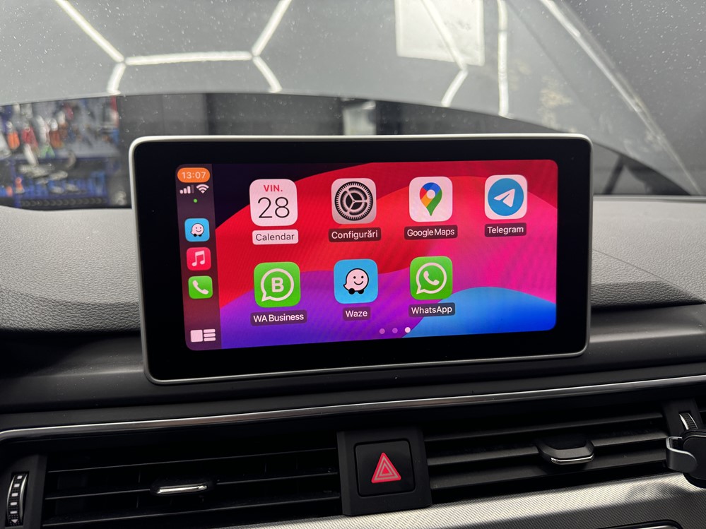 Montare 6 - Audi A4 B9 2017 Instalare Port USB 2 Sloturi Apple Carplay Android Auto Waze Google Maps Bucuresti