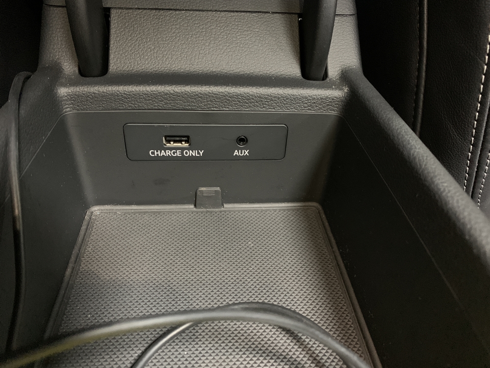 Montare 5 - Audi A4 B9 2017 Montare Camera Spate Marsarier Originala Port USB Activare Apple Carplay Android Auto