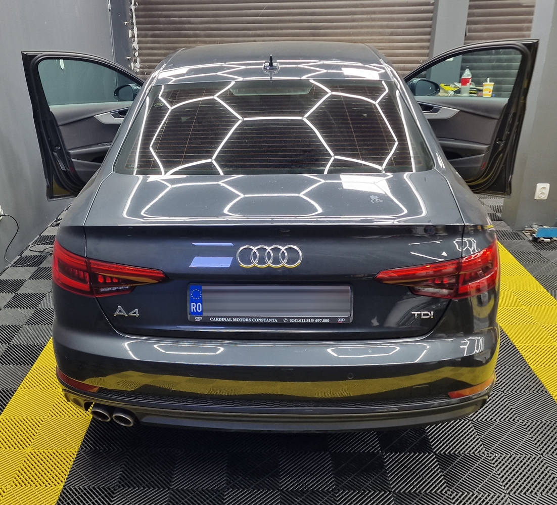 Montare 13 - Audi A4 B9 2018 Instalare Camera Spate Marsarier Originala Port USB Activare Apple Carplay Android Auto