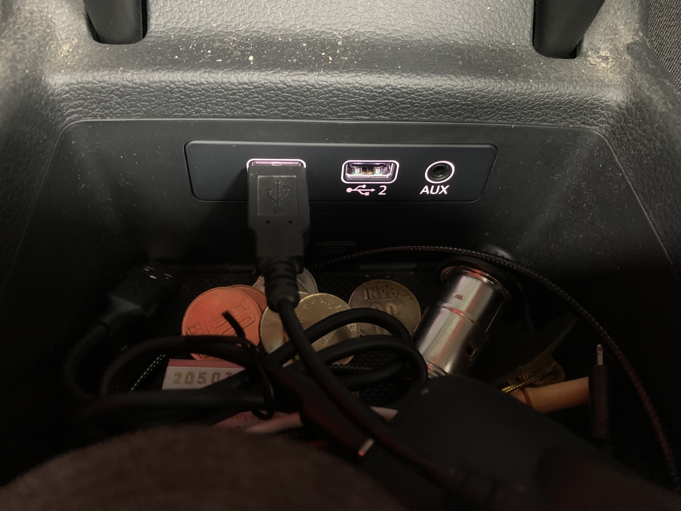 Montare 4 - Audi A4 B9 2018 Instalare Camera Spate Marsarier Originala Port USB Activare Apple Carplay Android Auto