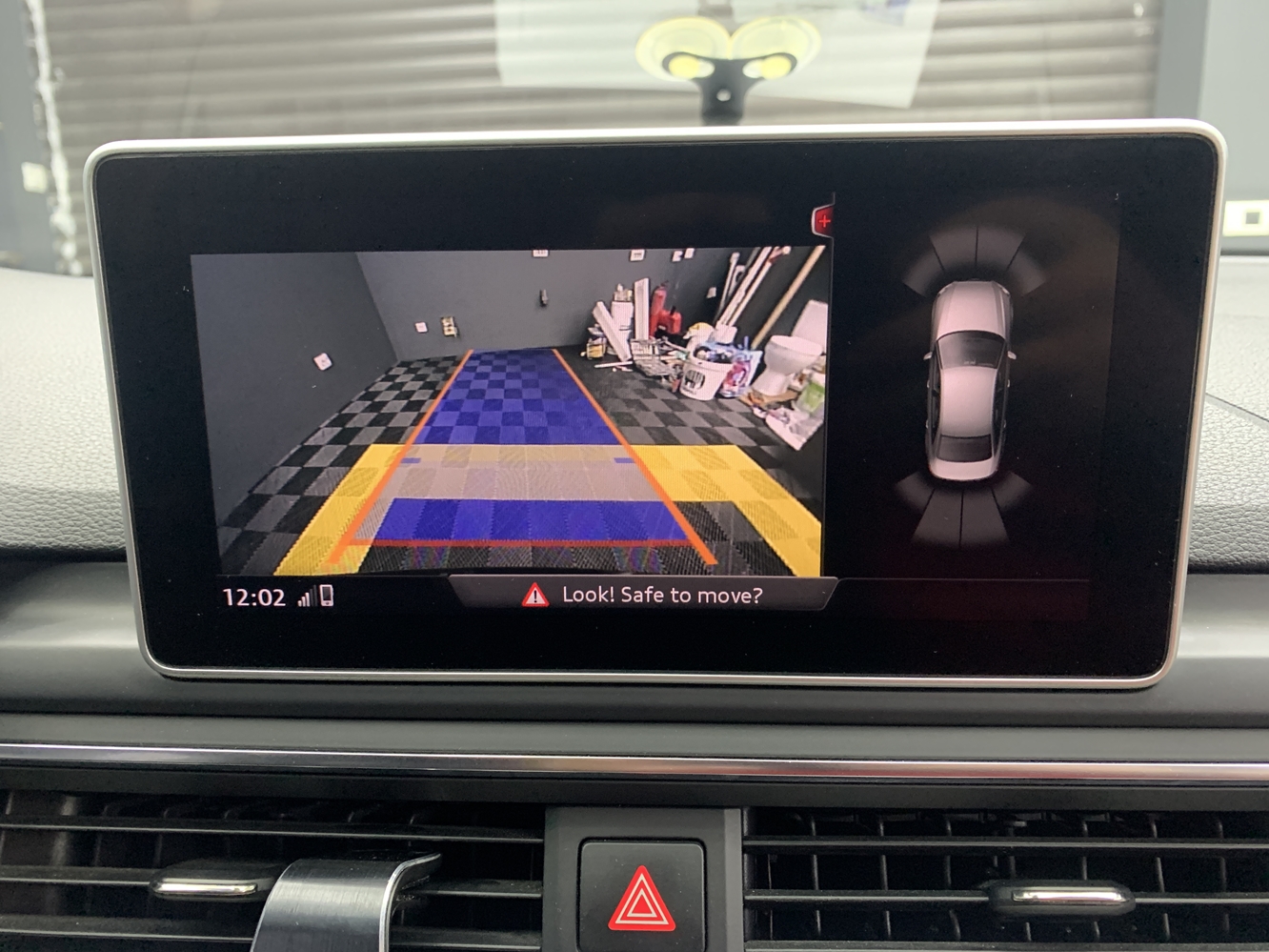 Montare 7 - Audi A4 B9 2018 Instalare Camera Spate Marsarier Originala Port USB Activare Apple Carplay Android Auto