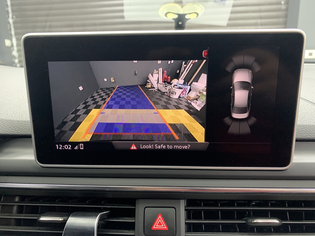 Montare 8 - Audi A4 B9 2018 Instalare Camera Spate Marsarier Originala Port USB Activare Apple Carplay Android Auto