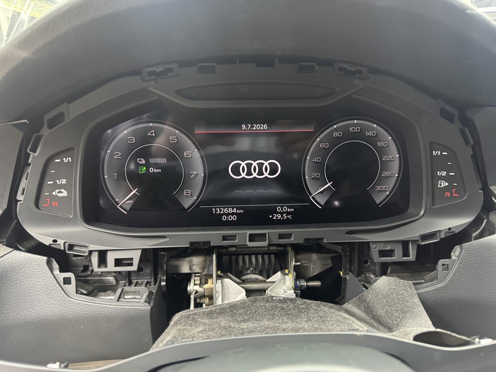 Activare 4 - Audi A6 C8 2021 Reparatie Ceasuri Bord Digitale Virtual Cockpit Ceasuri Bord Stinse / Display Negru Montare 4 - Audi A6 C8 2021 Reparatie Ceasuri Bord Digitale Virtual Cockpit Ceasuri Bord Stinse / Display Negru