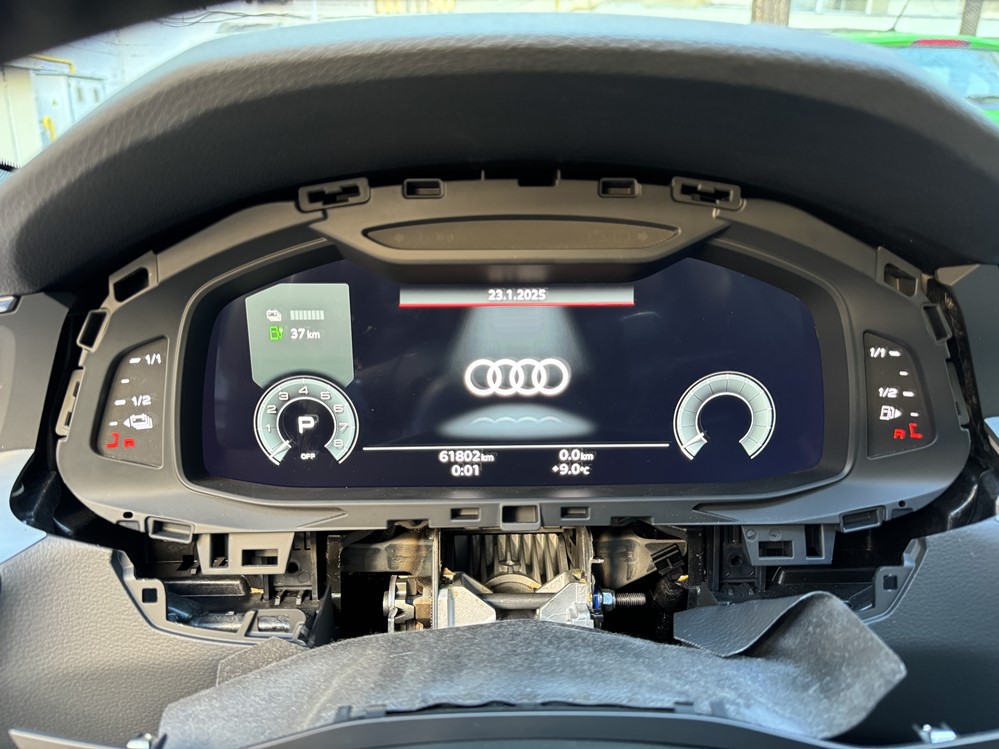 Montare 5 - Audi A6 C8 2022 Remediere Reparatie Ceasuri Digitale Virtual Cockpit Ecran Negru Triunghi  Bucuresti