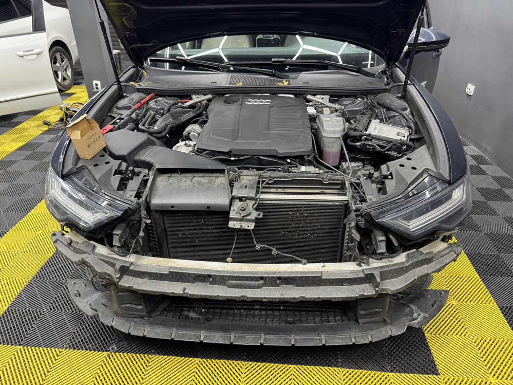 Montare 7 - Audi A6 C8 Instalare Camera NIGHT VISION Sistem Original Audi Vedere Noapte