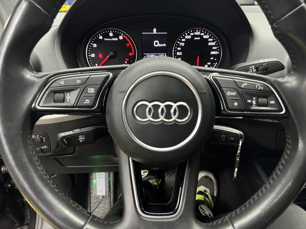 Montare 13 - Audi Q2 2019 Instalare Montare Pilot Automat Cruise Control Tempomat Camera Marsarier Originala