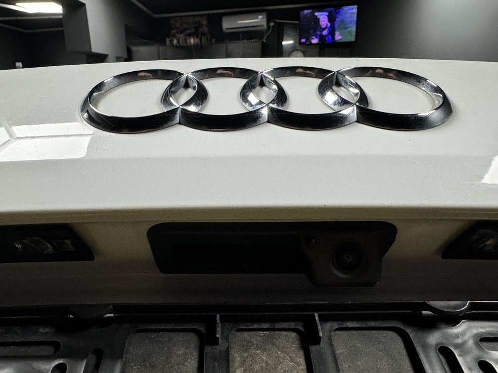 Montare 3 - Audi Q2 2021 Instalare Montare Activare Camera Spate Marsarier Originala Highline Bucuresti