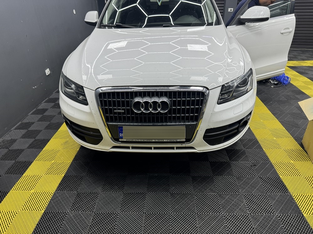 Montare 2 - Audi Q5 8R 2012 Retrofit Instalare Activare Pilot Automat Cruise Control Tempomat Bord Computer