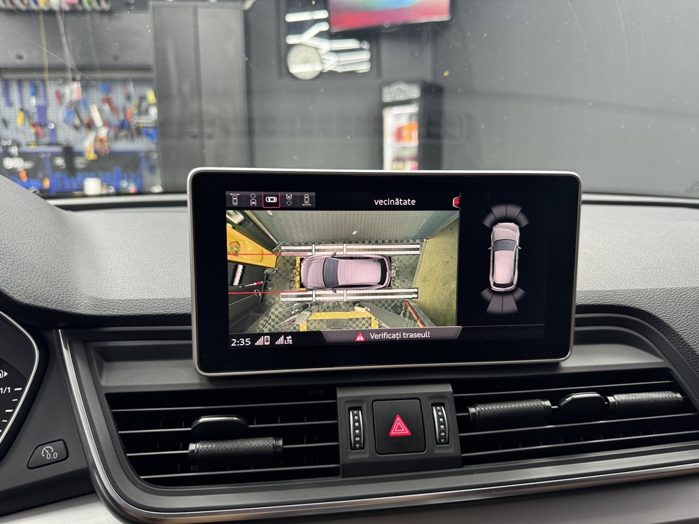 Montare 8 - Audi Q5 FY 2020 Instalare Montare Sistem Camere Top View Area View 360 Camera Fata Oglinzi Spate 
