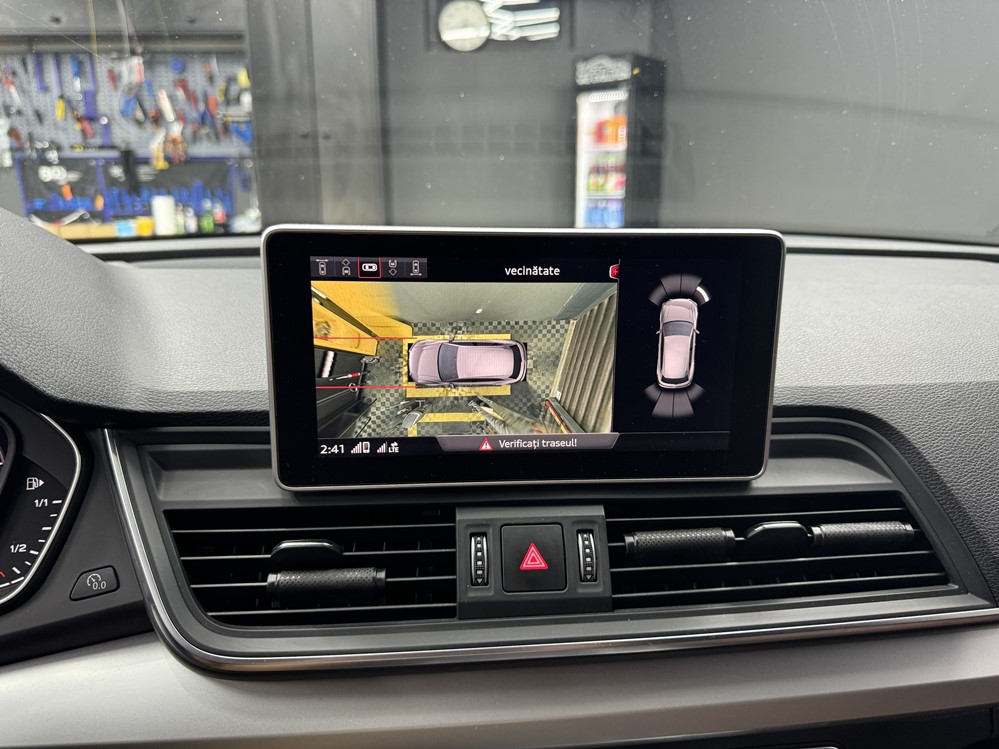 Montare 11 - Audi Q5 FY 2020 Instalare Montare Sistem Camere Top View Area View 360 Camera Fata Oglinzi Spate 