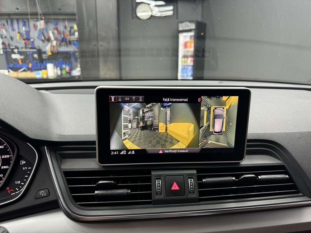 Montare 14 - Audi Q5 FY 2020 Instalare Montare Sistem Camere Top View Area View 360 Camera Fata Oglinzi Spate 