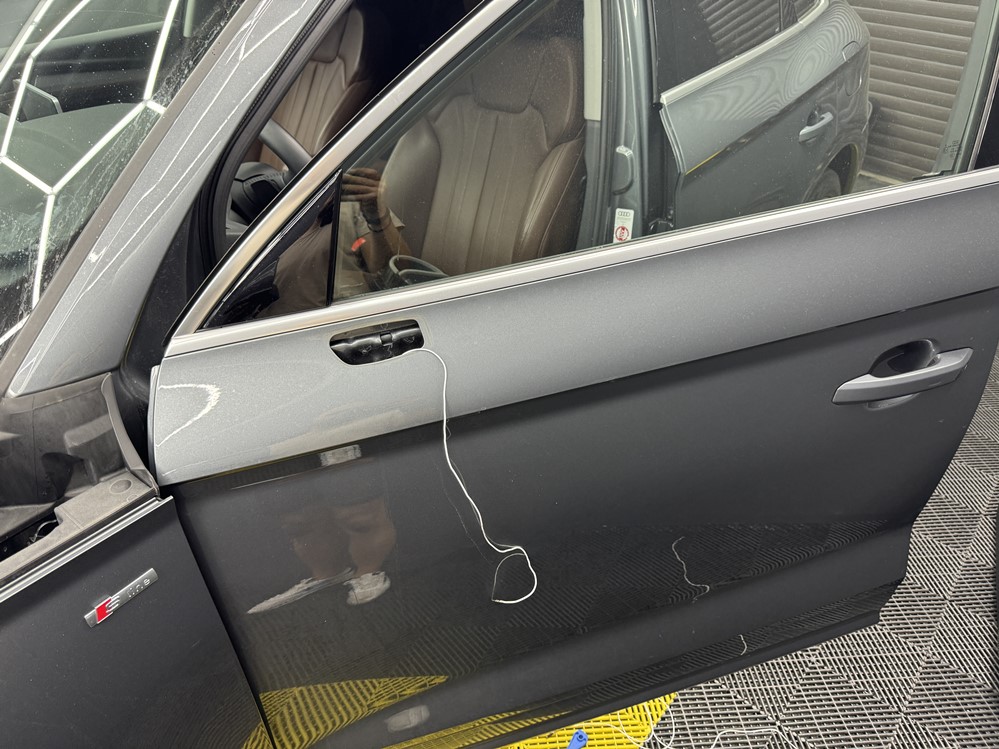 Montare 5 - Audi Q5 FY 2020 Instalare Montare Sistem Camere Top View Area View 360 Camera Fata Oglinzi Spate 