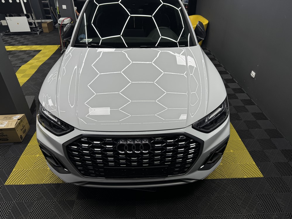 Montare 2 - Audi Q5 FY Sportback 2021 Montaj Kit Keyless Entry Fata - Spate Manere Usi Fata Spate Keyless Entry