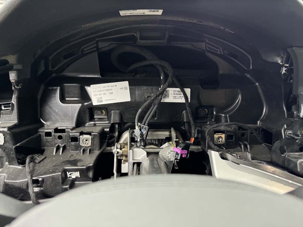 Montare 10 - Audi Q7 4M 2021 Remediere Reparatie Ceasuri Digitale Virtual Cockpit Ecran Negru La Contact Pus Bucuresti